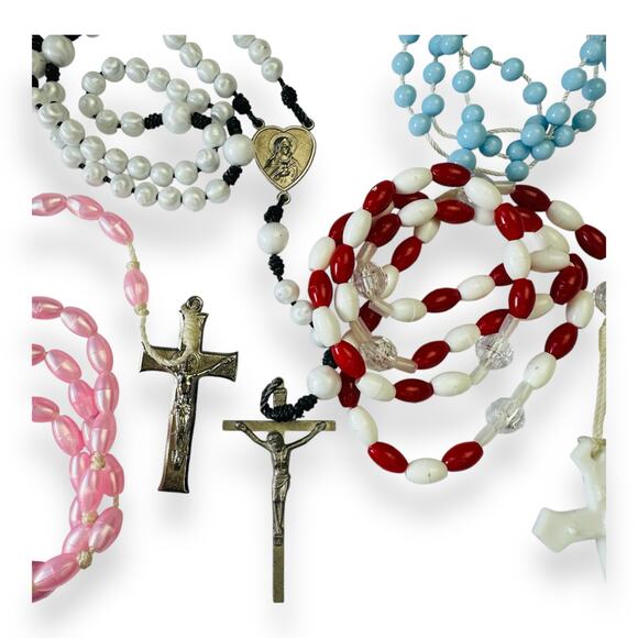 Rosary Lot  Vintage Plastic Prayer Beads  Religious Collectible Crucifix Set - Picture 3 of 6